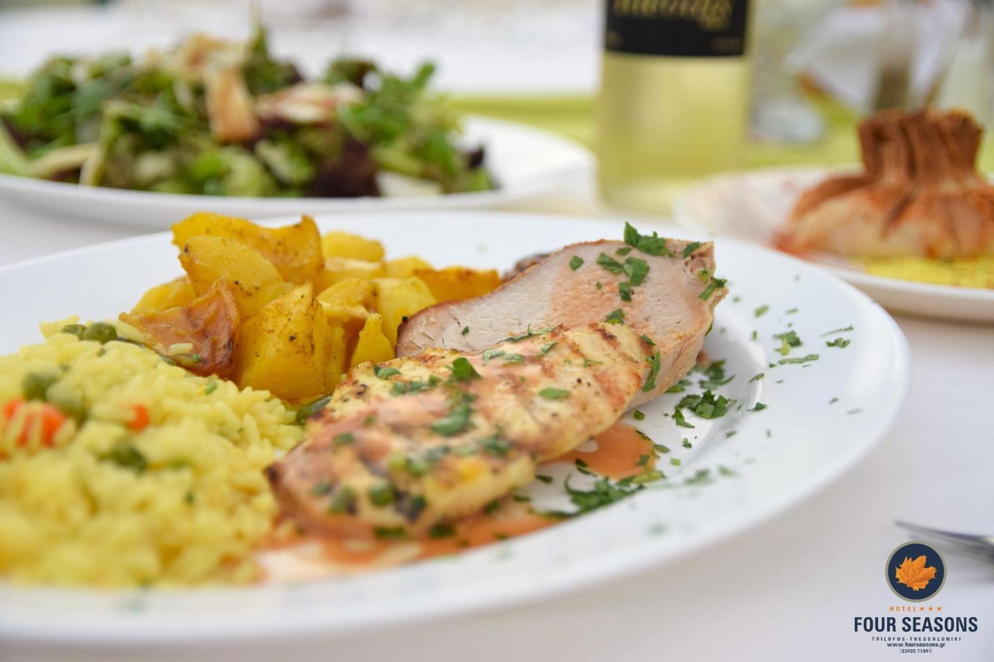 Trílofon Four Seasons Hotel מראה חיצוני תמונה